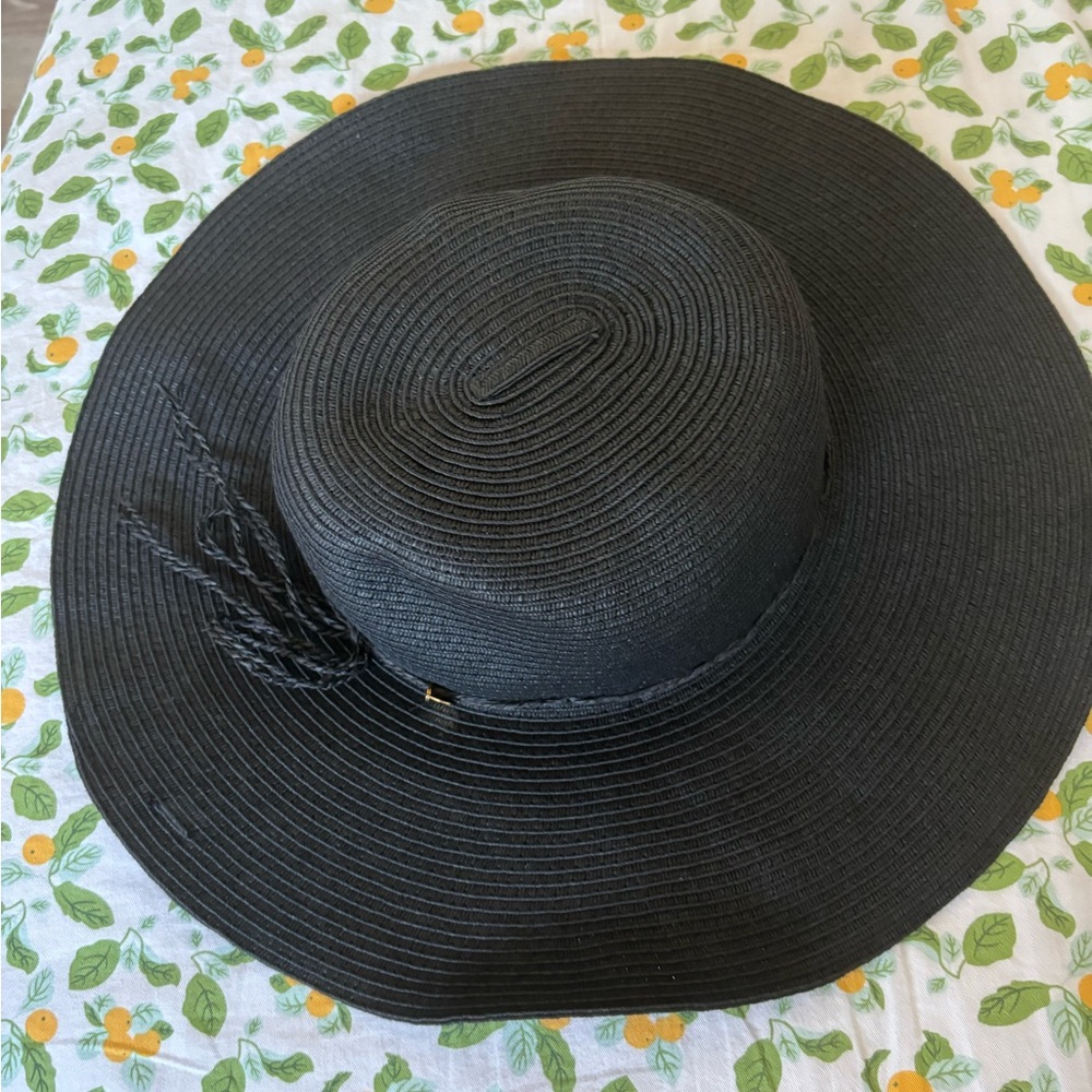 HM hat